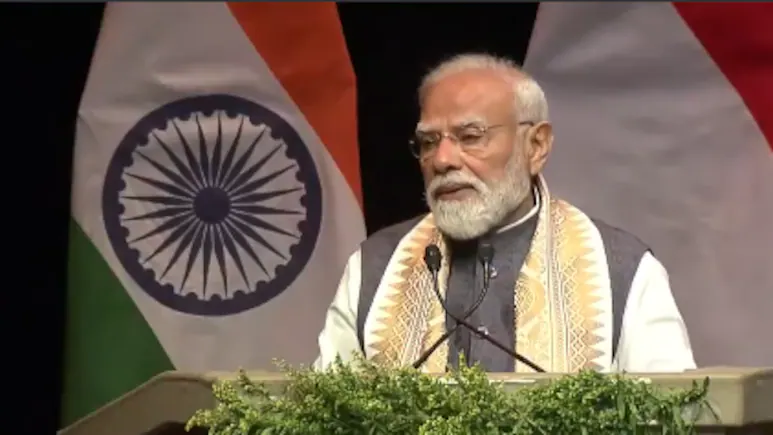 बेंगलुरु में PM मोदी रूट पर विस्फोटक मामले में बड़ी कार्रवाई, 6 पुलिसकर्मी सस्पेंड