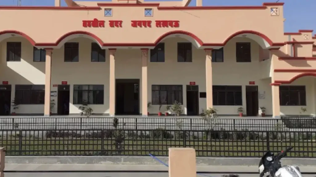 लखनऊ में अब घर बैठे मिलेगी तहसील की पूरी जानकारी, लेखपालों के नंबर हुए ऑनलाइन