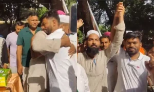 "हर स्वयंसेवक के साथ खड़ी है पार्टी"