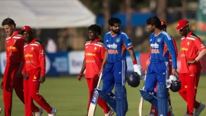 विकेटों का लगा ऐसा सिलसिला कि संभल नहीं पाया जिम्बाब्वे