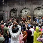 बांकेबिहारी मंदिर की व्यवस्था