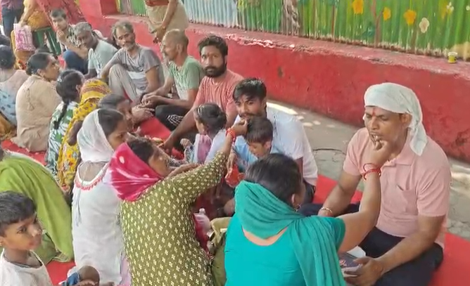 जेल परिसर में आंसुओं संग खिल उठीं बहनों की मुस्कान, सलाखों के पीछे बंधा स्नेह का अटूट बंधन