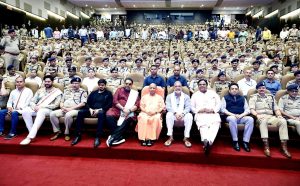 बदलते अपराध के साथ बदल रही पुलिस की भूमिका