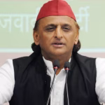 अखिलेश यादव का बड़ा हमला, गोरखपुर हत्याकांड को लेकर यूपी की कानून व्यवस्था पर सवाल