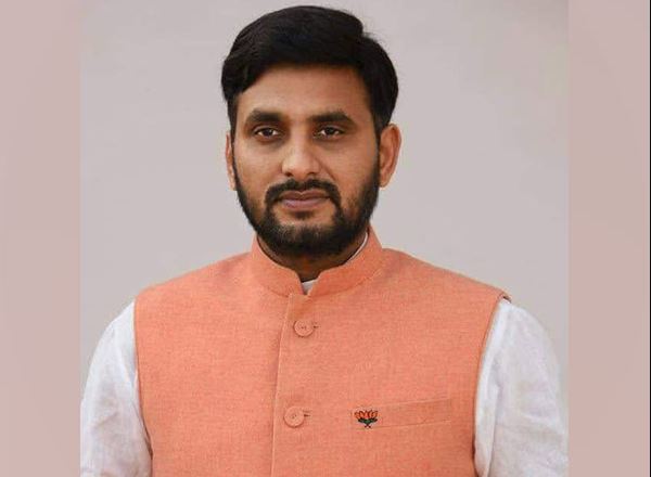 UP: गोमती नदी के आएंगे अच्छे दिन, BJP प्रदेश उपाध्यक्ष नीरज सिंह शुरू करेंगे सफाई अभियान