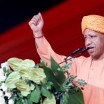 स्वतंत्रता दिवस पर वीरों की गाथा का सम्मान, सीएम योगी ने बढ़ाया परिजनों का गौरव