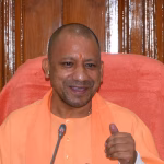 कोटेदारों को CM योगी की बड़ी सौगात, बढ़ा कमीशन; बोले- लूट उनकी होती थी, गाली आप खाते थे
