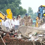 कौशांबी में अवैध गोदाम ध्वस्त, पटाखा फैक्टरी विस्फोट में 11 मौतों के बाद बड़ी कार्रवाई