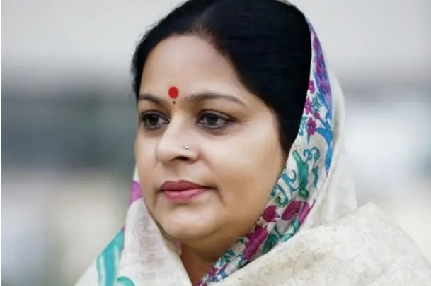 भागवत के बयान और एनकाउंटर नीति पर सपा सांसद रुचि वीरा का तीखा तंज