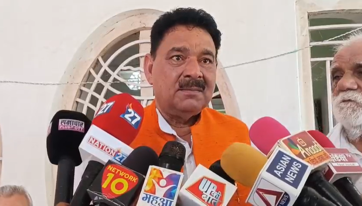 अखिलेश यादव सनातन को नहीं मानते, इसलिए अयोध्या-काशी-मथुरा नहीं जाते – पूर्व मंत्री नारद राय