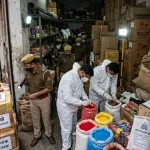 लाला का बाजार से रोहटा तक छापेमारी, मेरठ में मिला 400 किलो विस्फोटक का जखीरा